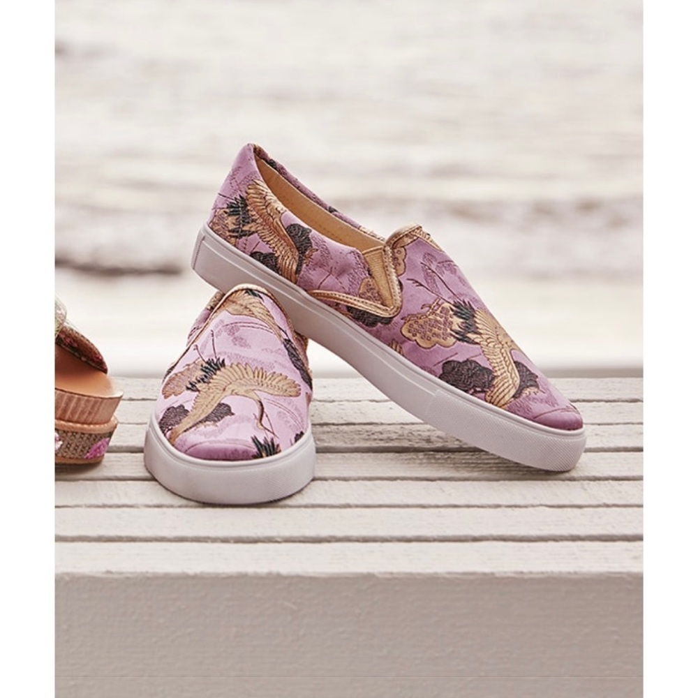 Johnny Was Pink Lavender Slip-On Embroidered Crane Sneakers